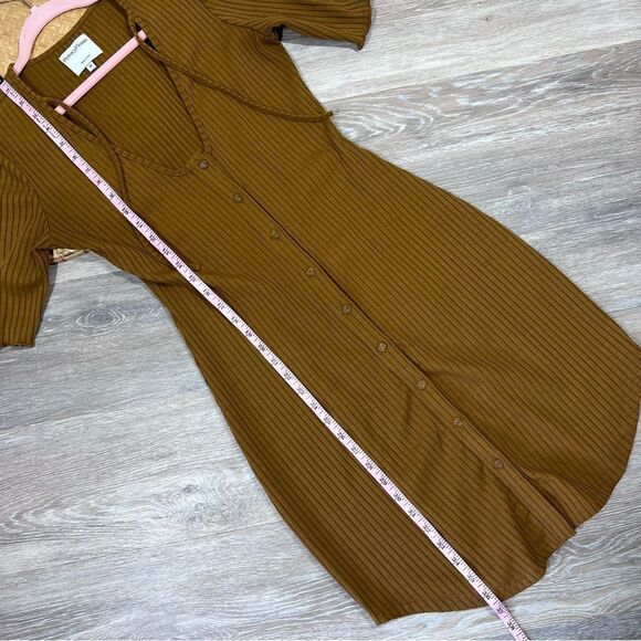 Revolve privacy please prentiss dress camel/brown ribbed knit button front M - Picture 3 of 7